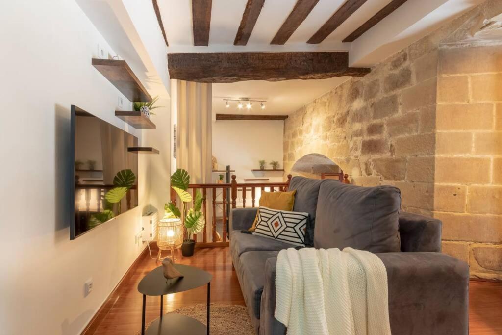 Precioso Apartamento En Antiguo Palacio Bilbao Eksteriør bilde